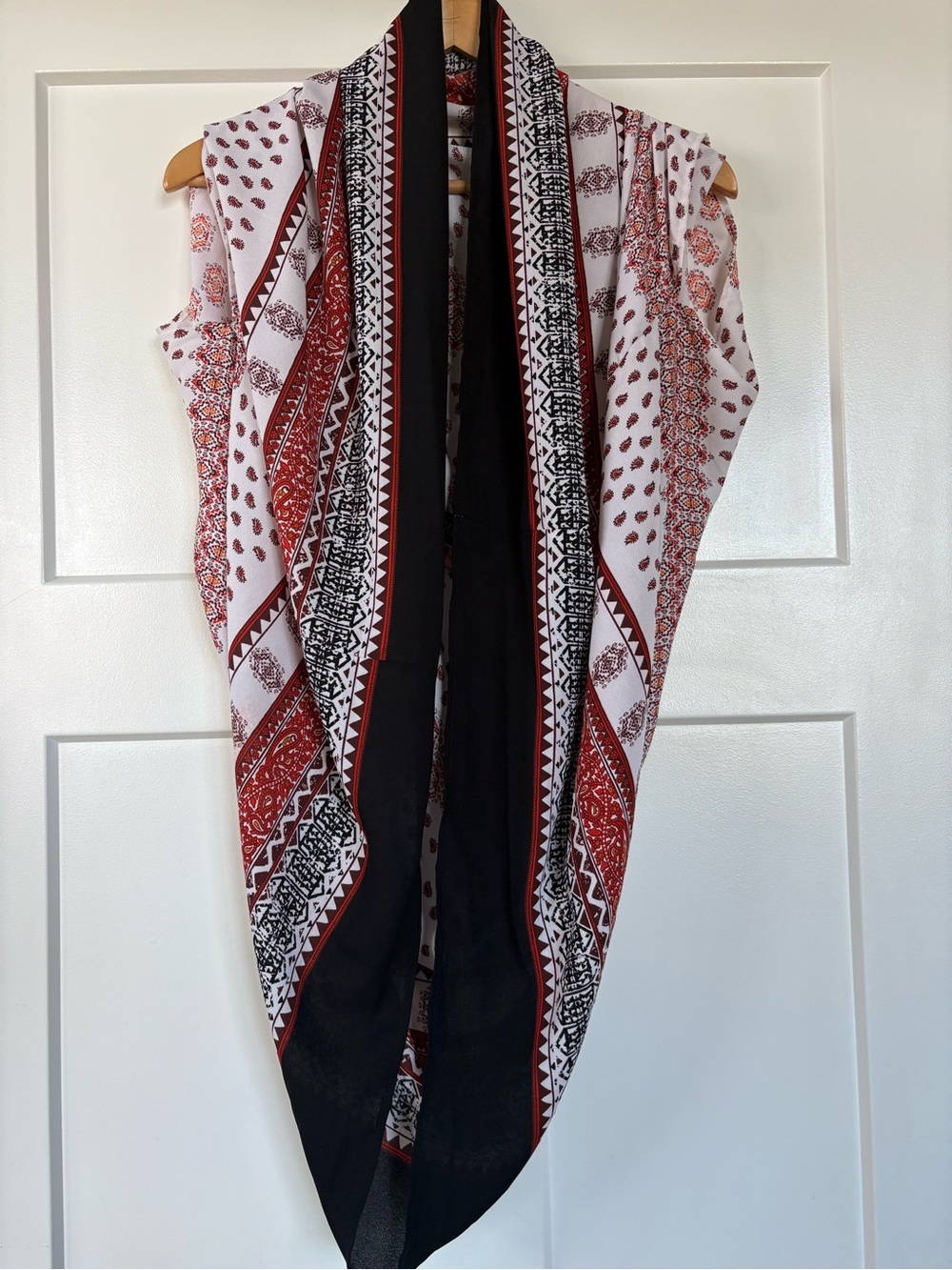 Wrap/Shawl White with Orange and Brown Geo Print